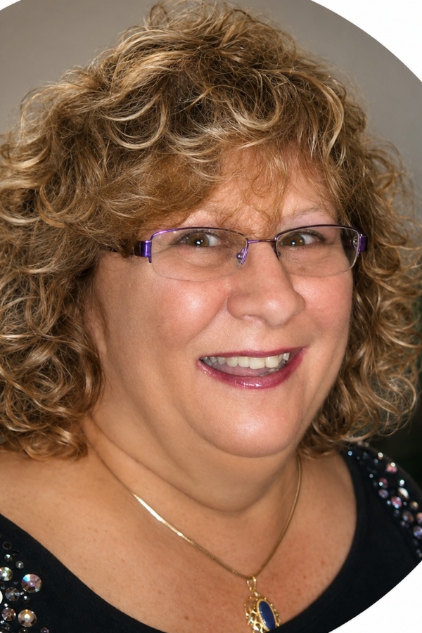 Cruise Brothers Travel Agent Janis  Gaines Simon
